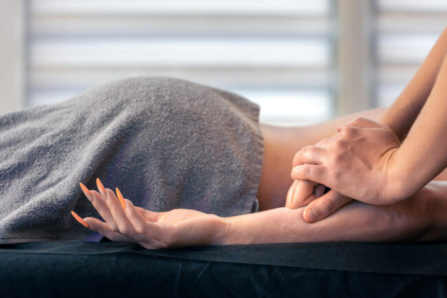 What Is a Shiatsu Massage What Is a Shiatsu Massage